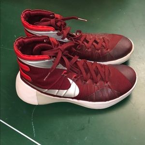 Nike high top basketball shoes